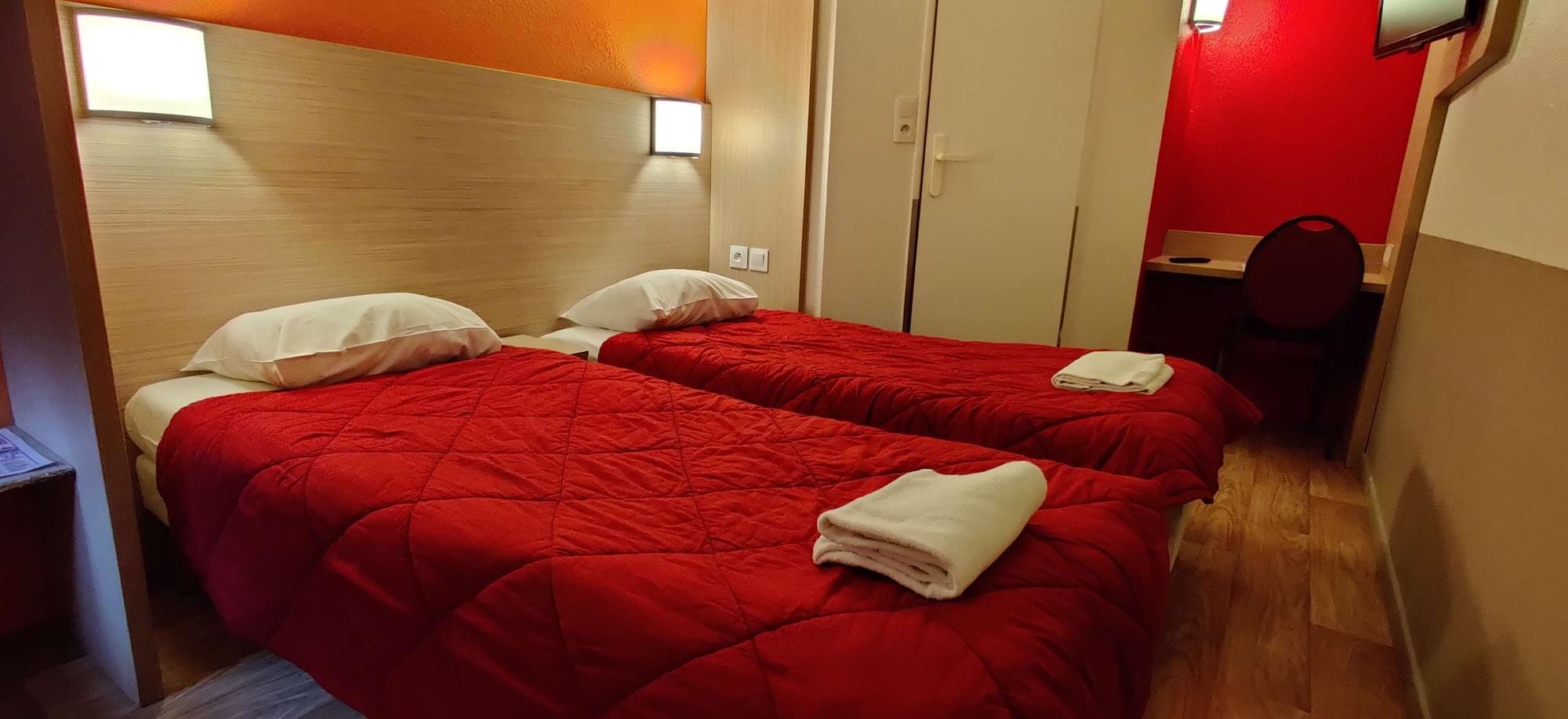 Classic Hotel - Fontenay-Trésigny Esterno foto