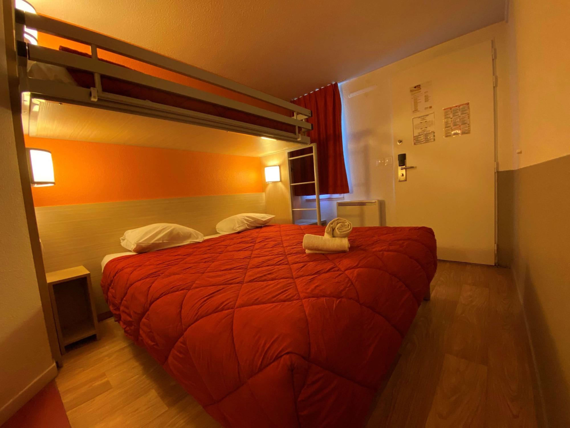 Classic Hotel - Fontenay-Trésigny Esterno foto