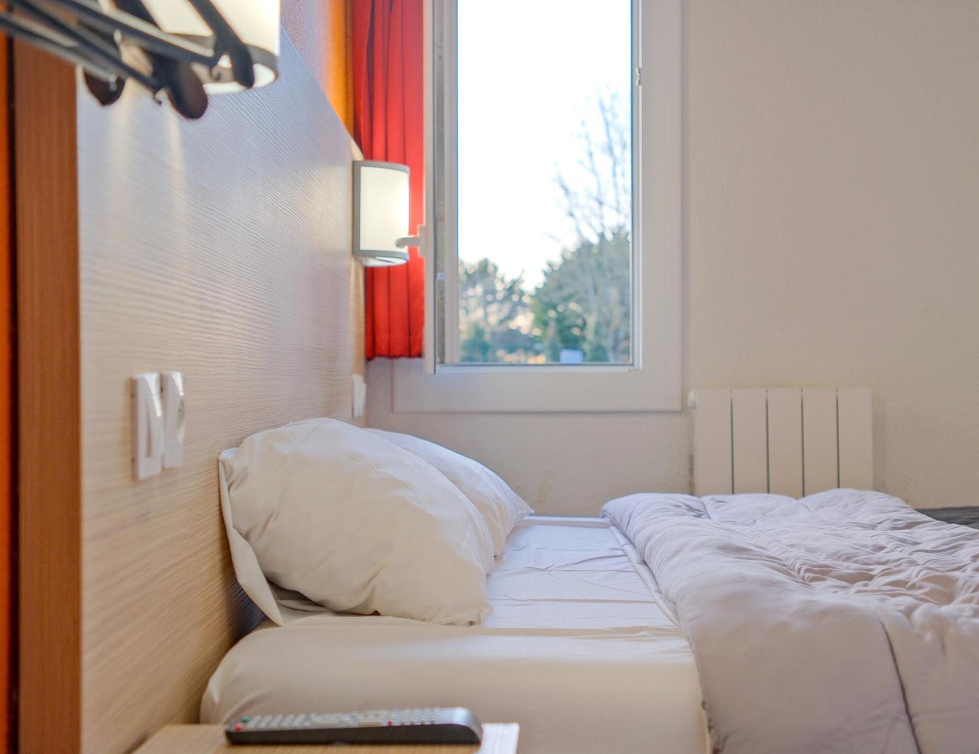 Classic Hotel - Fontenay-Trésigny Esterno foto