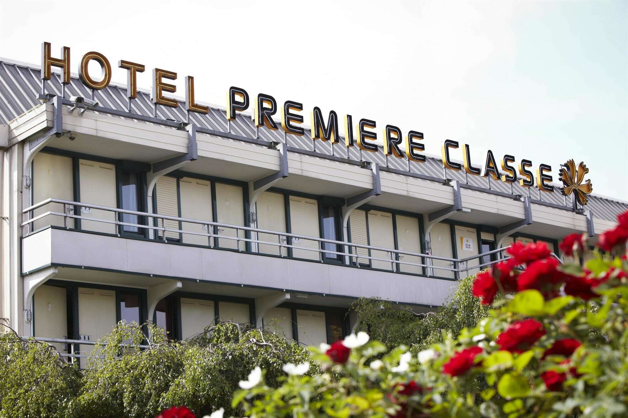 Classic Hotel - Fontenay-Trésigny Esterno foto